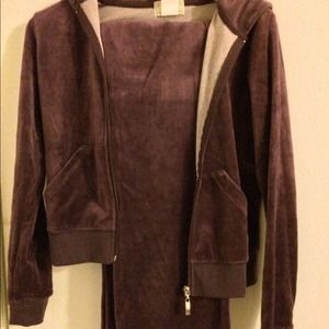 Purples valour sweatpants and sweatshirt.