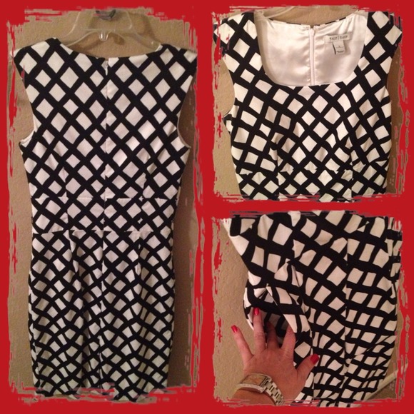 ❌SOLD in bundle❌ - Picture 3 of 4