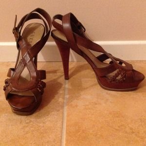Guess Platform Sandal