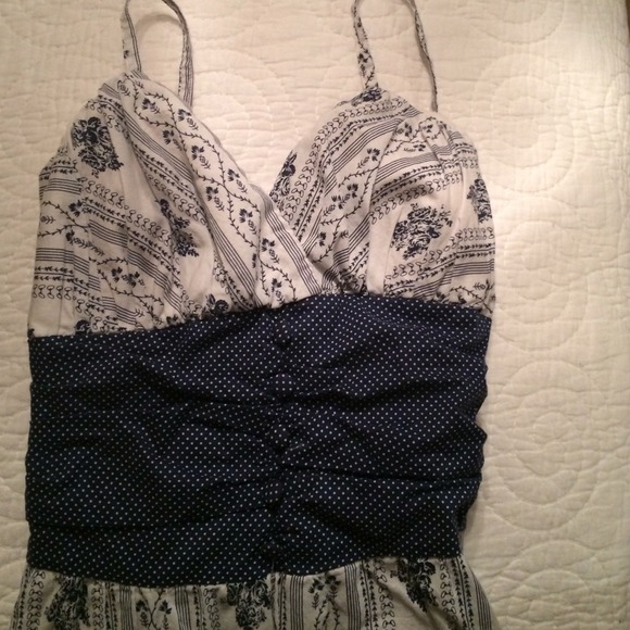 Sundress - Picture 3 of 3