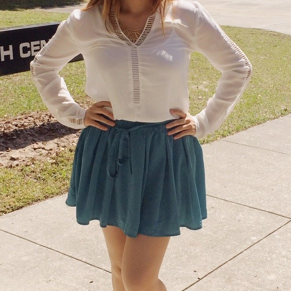 Skirt - Picture 2 of 2