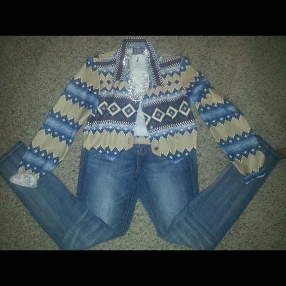 SOLD!!!! Fun western cropped jacket!!! :) - Picture 3 of 4