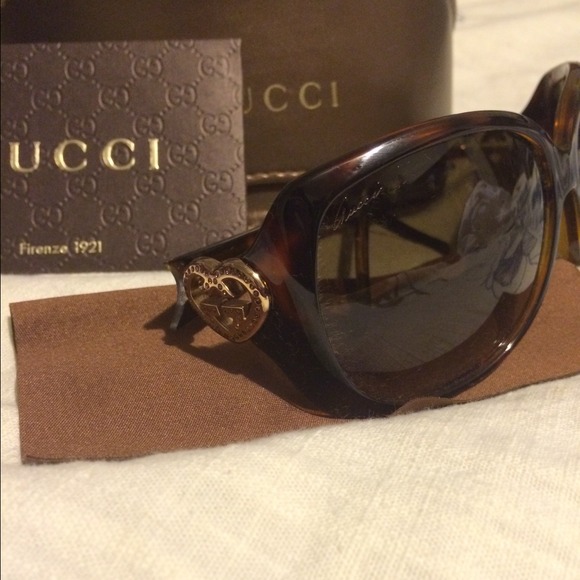 Gucci Women's Sunglasses 💯% Authentic