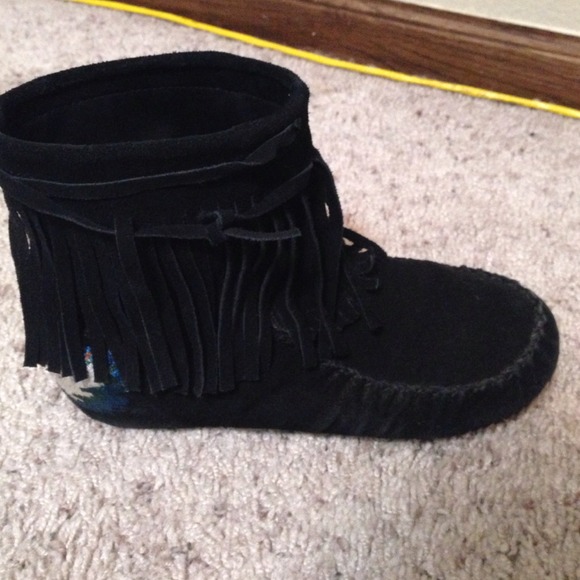 Worn Aldo Minnetonka.