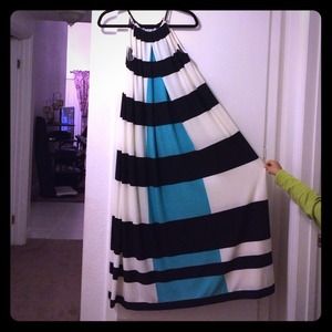 Maggie of London..maxi dress in Medium