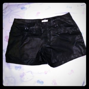 Black short