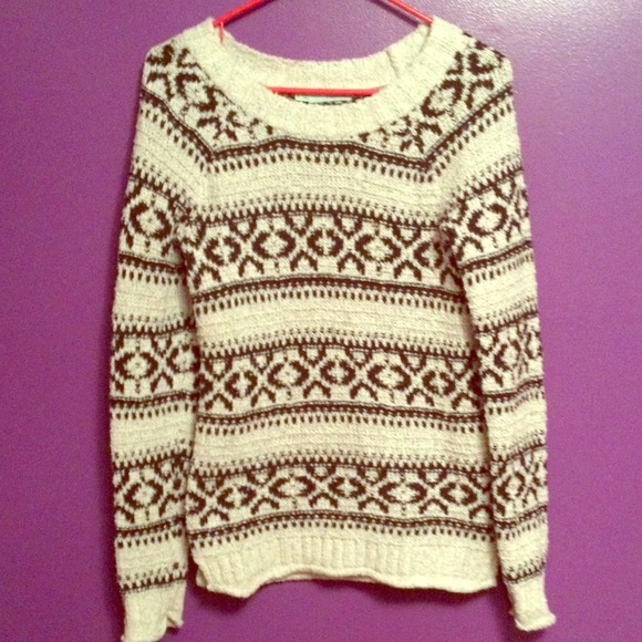 Maurice's sweater
