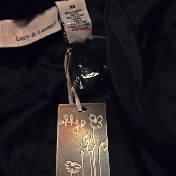 Crop Jacket - Picture 2 of 3