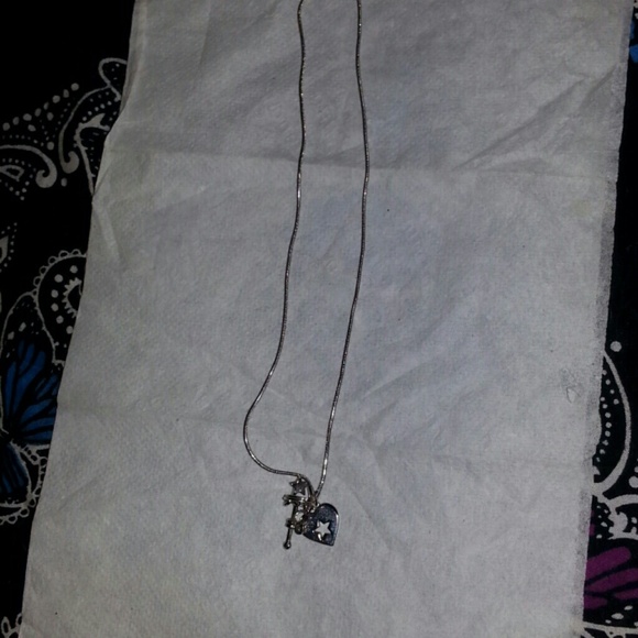 Silver front latch  heart