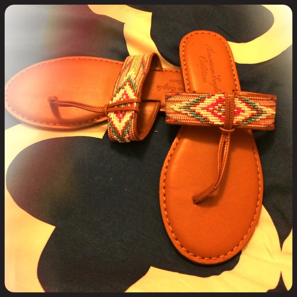 BEAUTIFUL american eagle sandals 💕💠