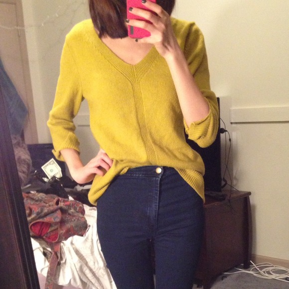 Banana republic sweater