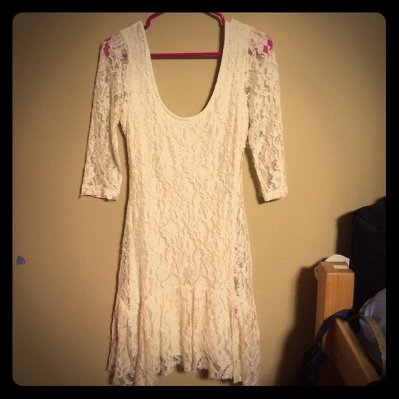 ecoté Dresses & Skirts - SALE $35‼️Cream lace dress from Urban Outfitters