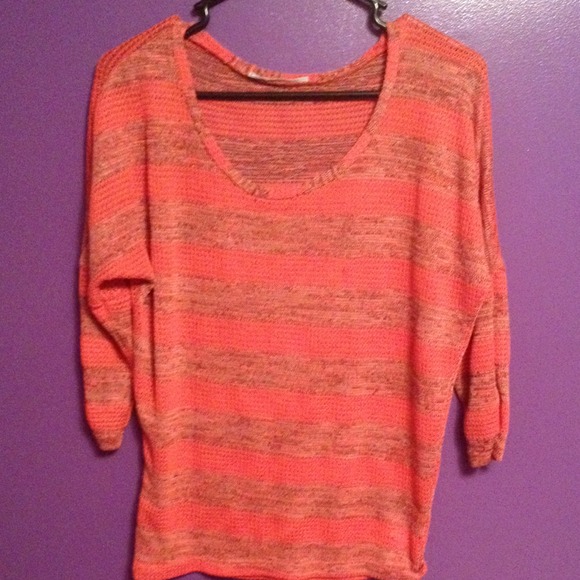 Maurice's top