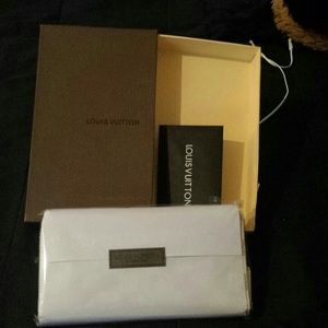 Lv Wallet brown