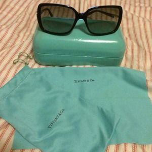 Reduced.Authentic tiffany sunglasses