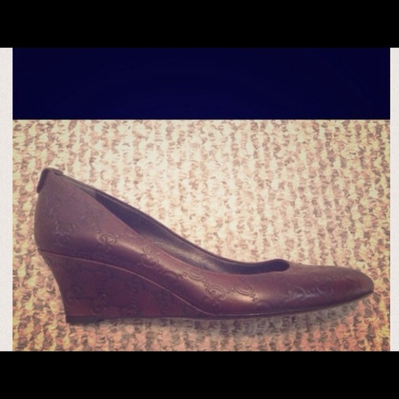 Authentic Gucci Wedges