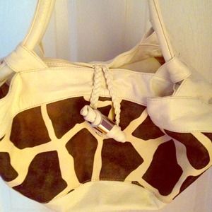 SOLD IN BUNDLE ! Giraffe Purse!
