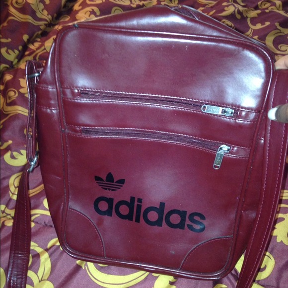 Adidas messenger bag