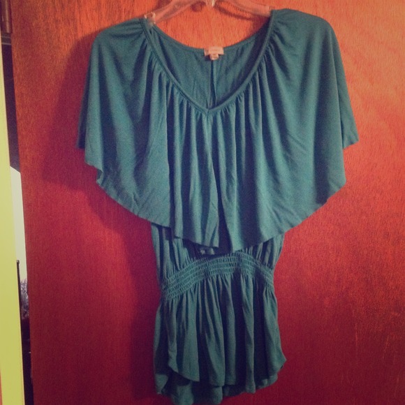 Aqua v neck shirt