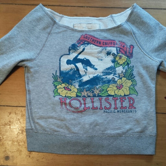 Hollister pullover crop top! NEGOTIABLE