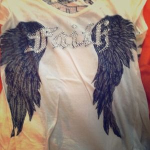 Faith tee