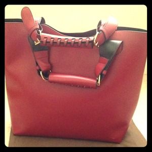 Celebrity retro bag in bag