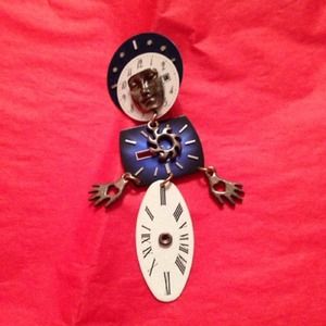 NEW Quirky fun Pin and earrings