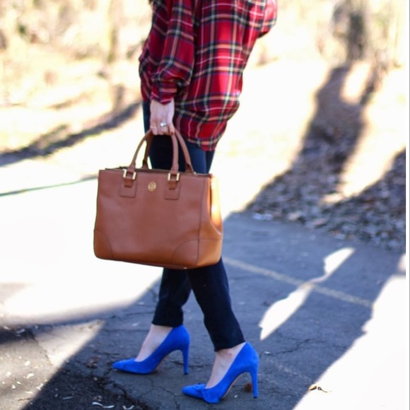 BCBG Shoes - Royal blue pumps BCBG Shoes - Royal blue pumps