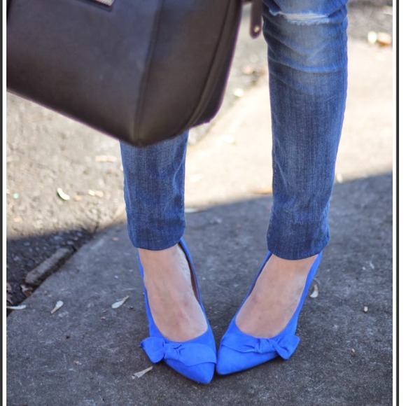 BCBG Shoes - Royal blue pumps BCBG Shoes - Royal blue pumps