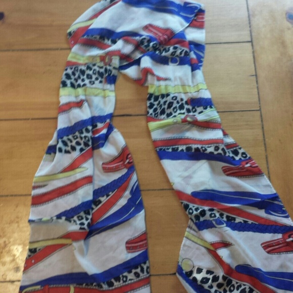 Prime Colored Scarve