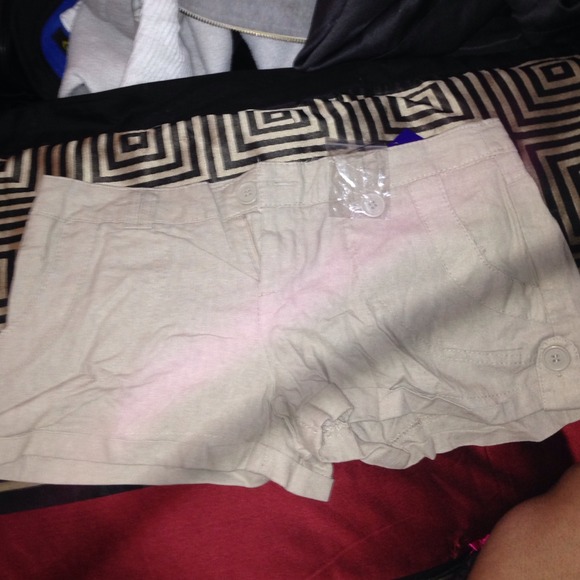 Cream shorts