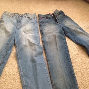 Lot of men's jeans!