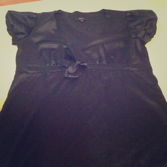 $8 OBO Black express shirt