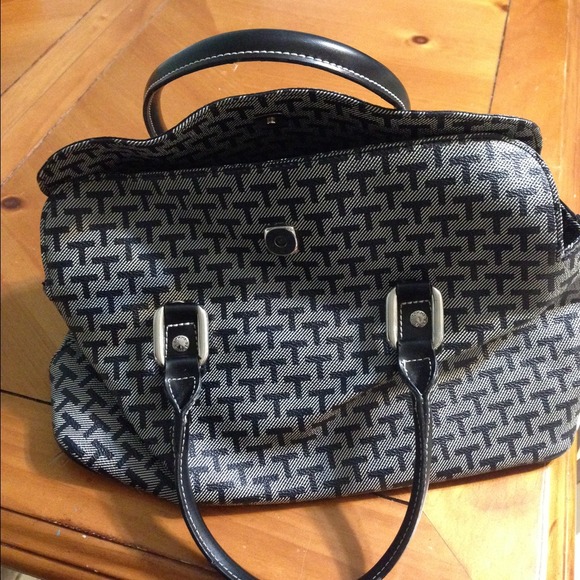 Tommy Hilfiger bag
