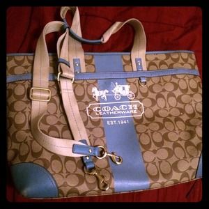 ✨Coach Signature **Large diaper bag** 💗