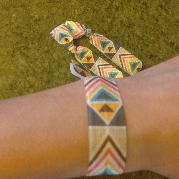 Aztec Hair Ties💁 - Picture 3 of 4