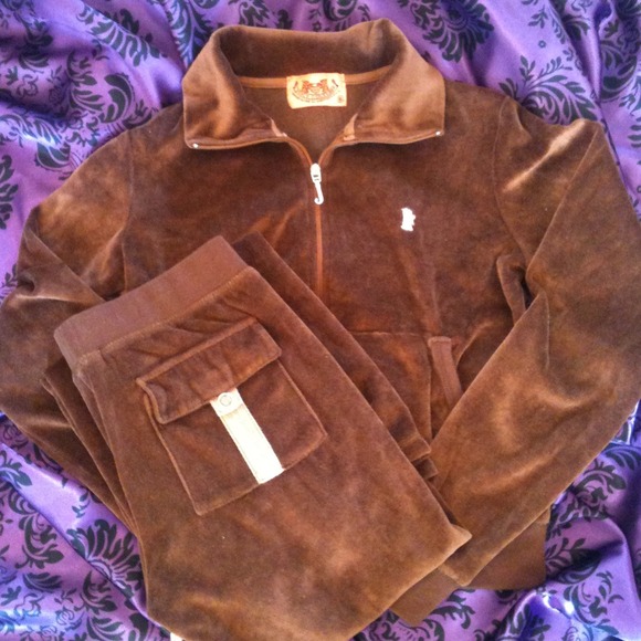 🎀🎀REDUCED FOR QUICK SALE🎀🎀JUICY ANYONE????