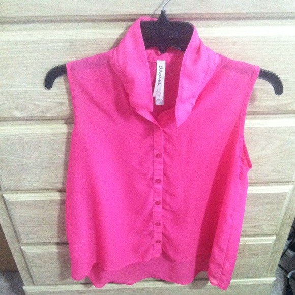 Aeropostale Sleveless Button Up Sheer Hot Pink Top