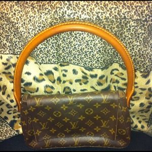 Louis Vuitton Authentic Canvas Mini