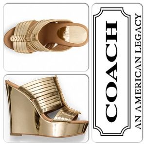 💯Coach Bristol wedge metallic gold