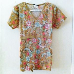 NWOT scrub top