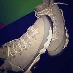 Cool grey Jordan's!
