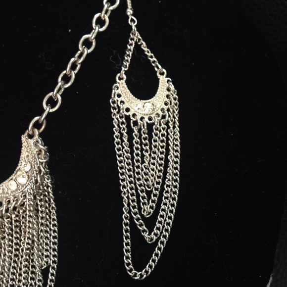 🔴Necklace Set with Rhinestones - Picture 3 of 3