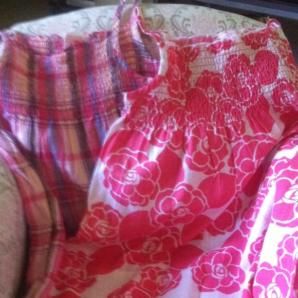 ⛔️Sold⛔️2 beautiful maxi dress from old navy