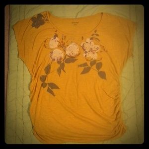 Maternity clothes bundle