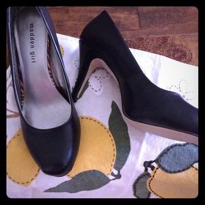 Madden Girl pumps