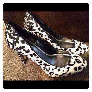 High heels, White House Black Market Leopard print
