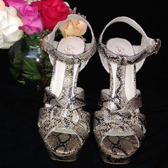 Gorgeous ❤️Snakeskin Platform Strappy Anke Wrap😍