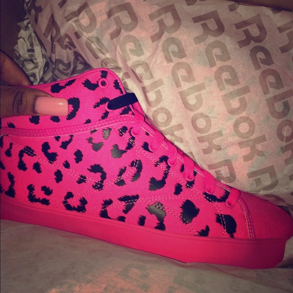 Brand New T-Raww Pink Shoes *Sold Out Everywhere*