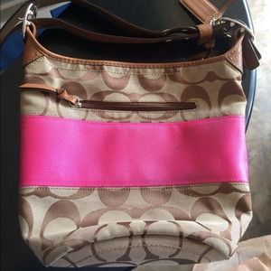 Selling 100% authentic coach bag